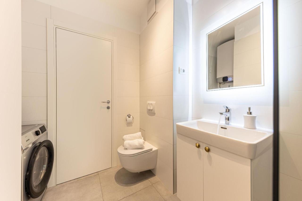 Apartment Abia Znjan Split Kültér fotó